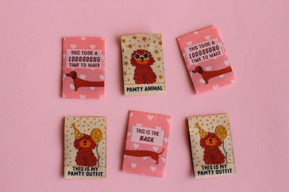 DOGGY BAG | Dog Woven Sewing Labels, Pack of 6 woven labels for handmade projects, perfect for dog lovers, crafts, quilting, crochet, knit - The Cosy Club Handmade