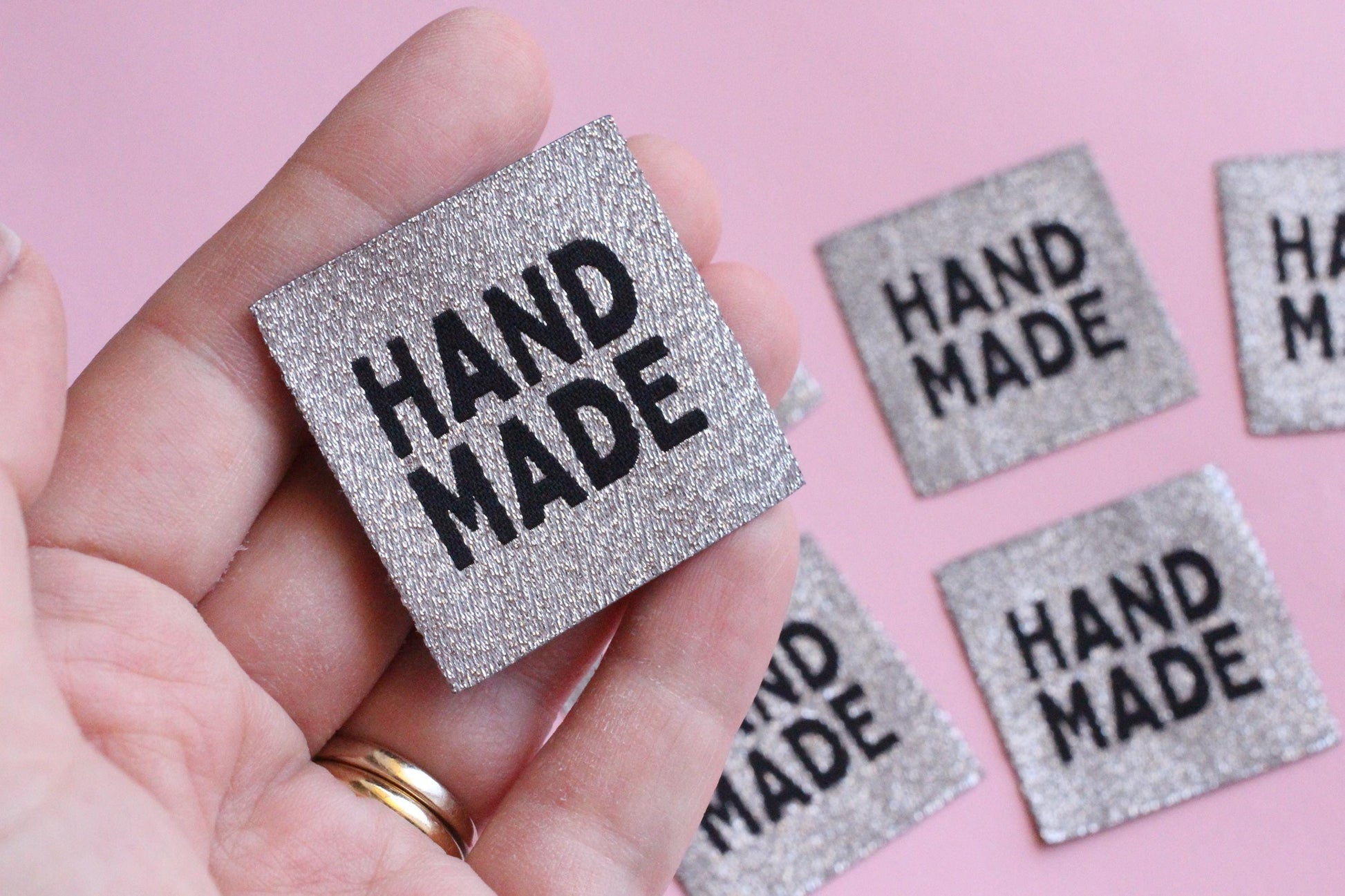 Metallic Silver "HANDMADE" Woven Sewing Labels - Pack of 5 labels for handmade projects, Super sparkly fabric labels for knitting, crochet - The Cosy Club Handmade