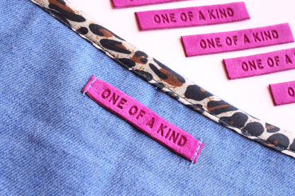 Velvet labels for handmade clothes | Pack of 4 berry pink velvet sewing labels "One of a Kind" | Super soft velvet tags for handmade items - The Cosy Club Handmade
