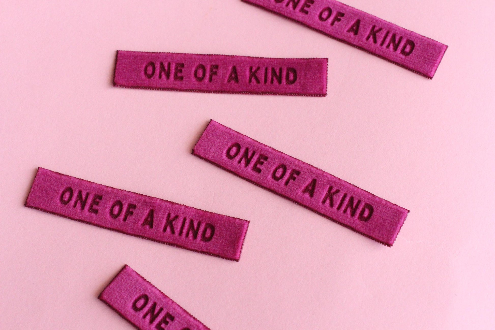 Velvet labels for handmade clothes | Pack of 4 berry pink velvet sewing labels "One of a Kind" | Super soft velvet tags for handmade items - The Cosy Club Handmade
