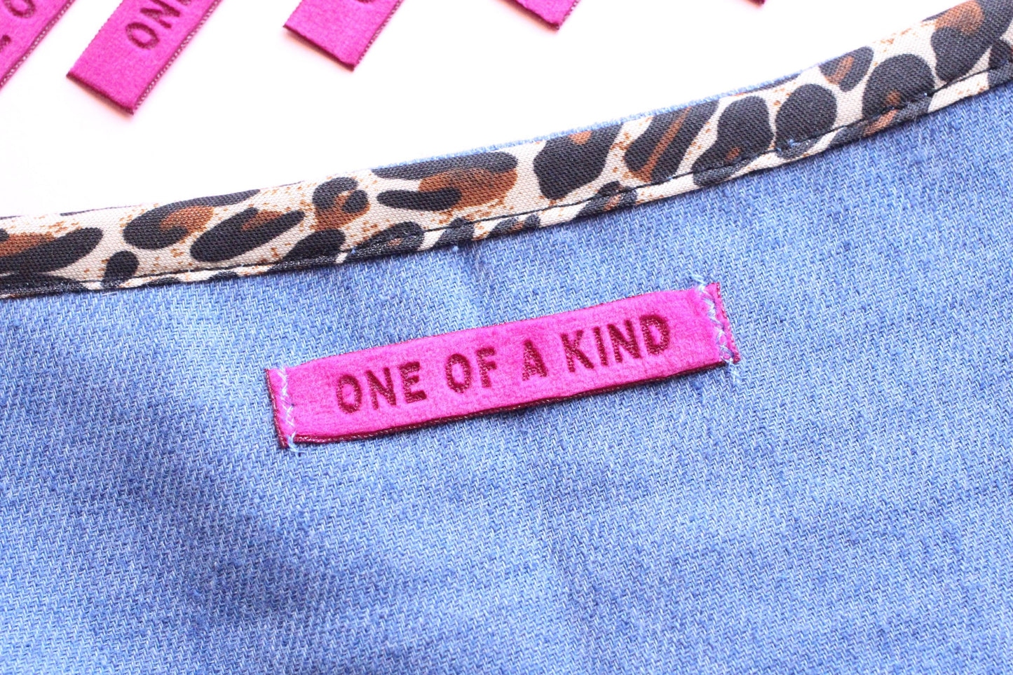Velvet labels for handmade clothes | Pack of 4 berry pink velvet sewing labels "One of a Kind" | Super soft velvet tags for handmade items - The Cosy Club Handmade