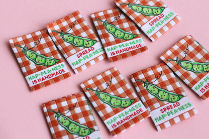 Gingham Woven Sewing Labels – Pack of 6 “Hap-Pea-Ness Is Handmade” Cute Tags, Fun Fabric Labels for Knitting, Quilting & Handmade Clothes - The Cosy Club Handmade