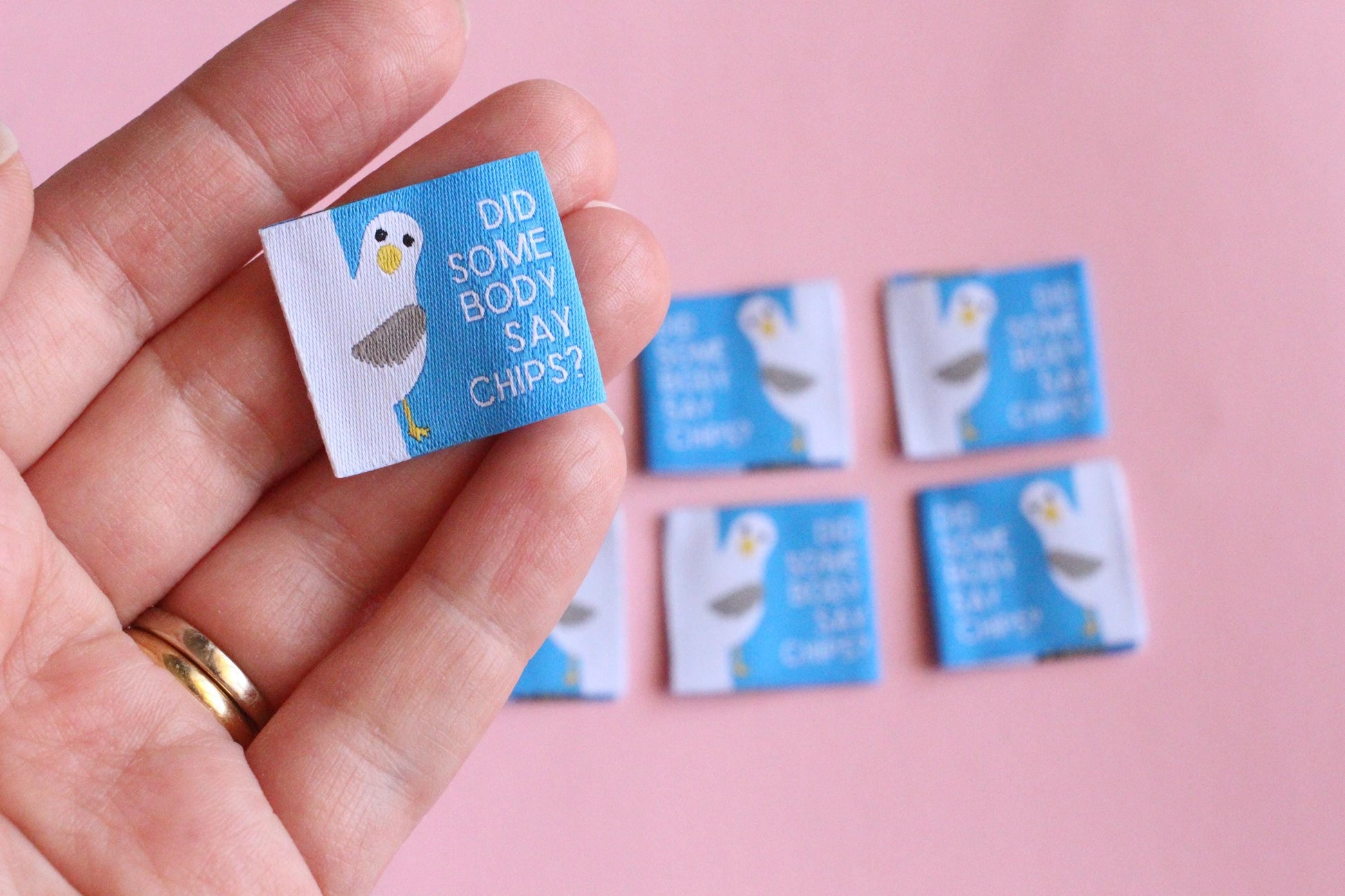 Funny Woven Sewing Labels – Pack of 6 Seagull “Did Somebody Say Chips?” Tags, Fabric Labels for Handmade Clothes & Quilting - The Cosy Club Handmade