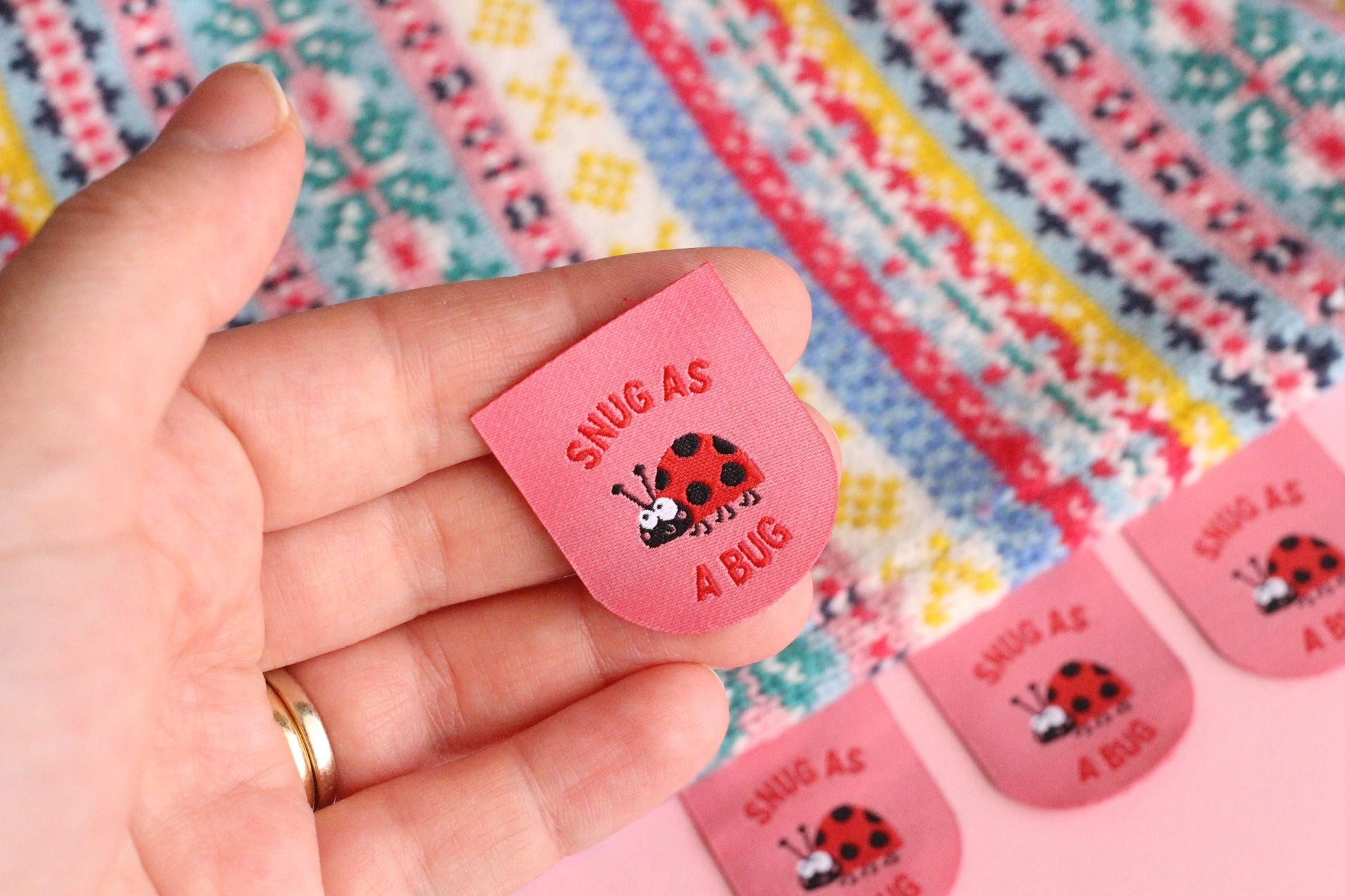 Ladybird / Ladybug Woven Sewing Labels – Pack of 5 Pink “Snug as a Bug” Cute Tags, Soft Clothing Labels for Crochet and Handmade Clothes - The Cosy Club Handmade