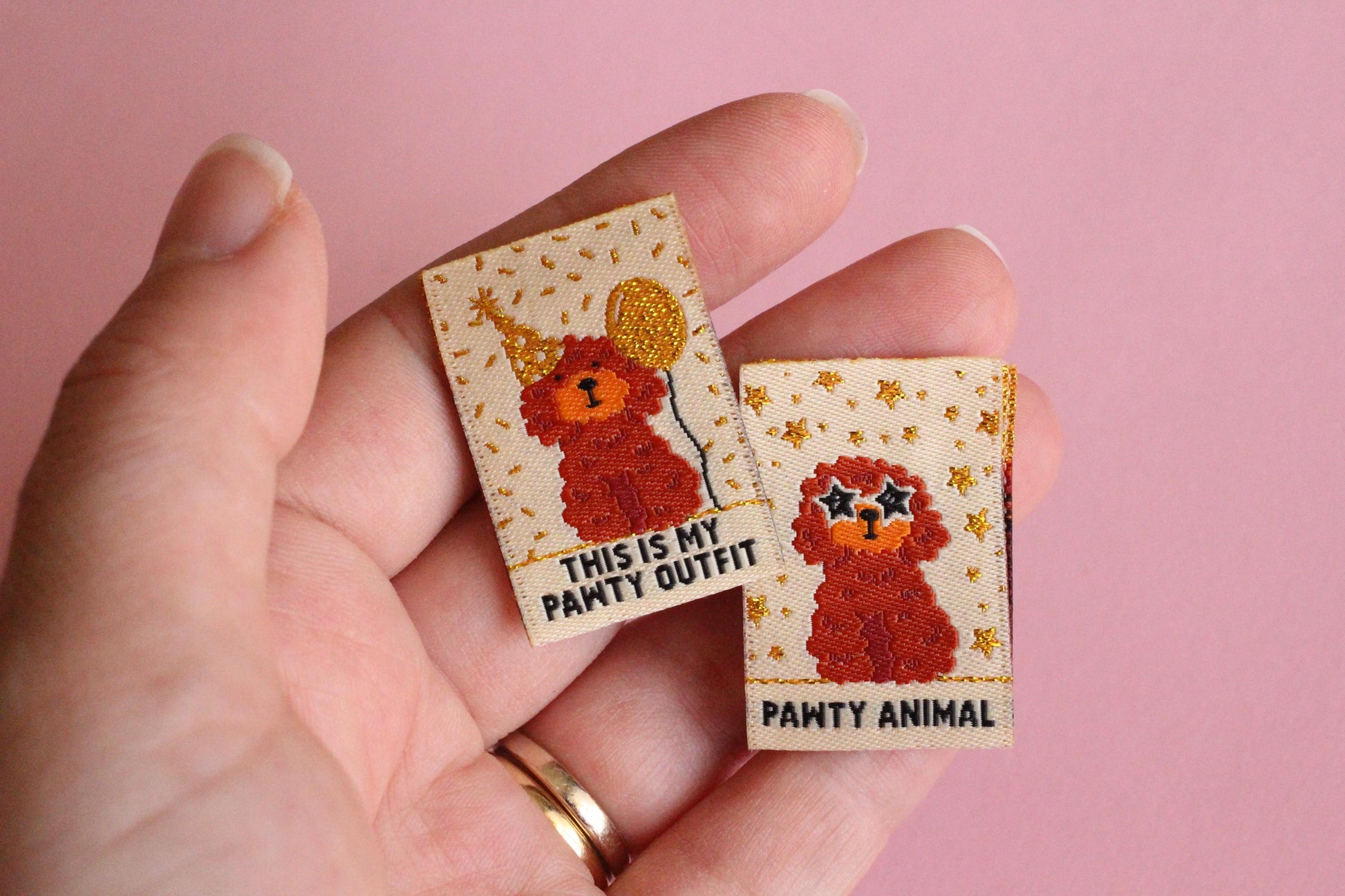 DOGGY BAG | Dog Woven Sewing Labels, Pack of 6 woven labels for handmade projects, perfect for dog lovers, crafts, quilting, crochet, knit - The Cosy Club Handmade