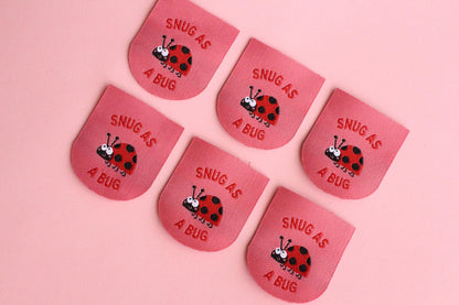 Ladybird / Ladybug Woven Sewing Labels – Pack of 5 Pink “Snug as a Bug” Cute Tags, Soft Clothing Labels for Crochet and Handmade Clothes - The Cosy Club Handmade