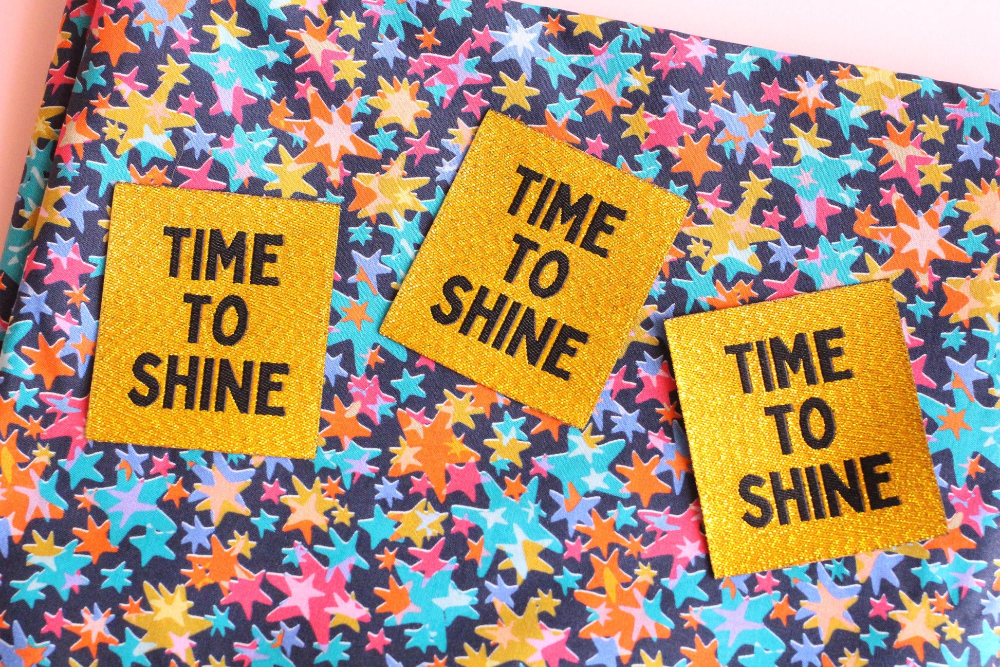 Metallic Gold Woven Sewing Labels – Pack of 5 “Time to Shine” Tags, Shiny Clothing Labels for Handmade Knitting, Crochet & Quilting - The Cosy Club Handmade